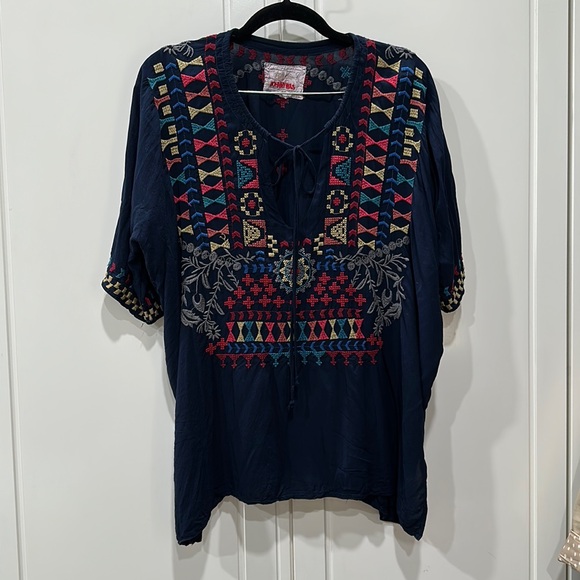 Johnny Was beautiful blue embroidered blouse size M - Picture 2 of 9
